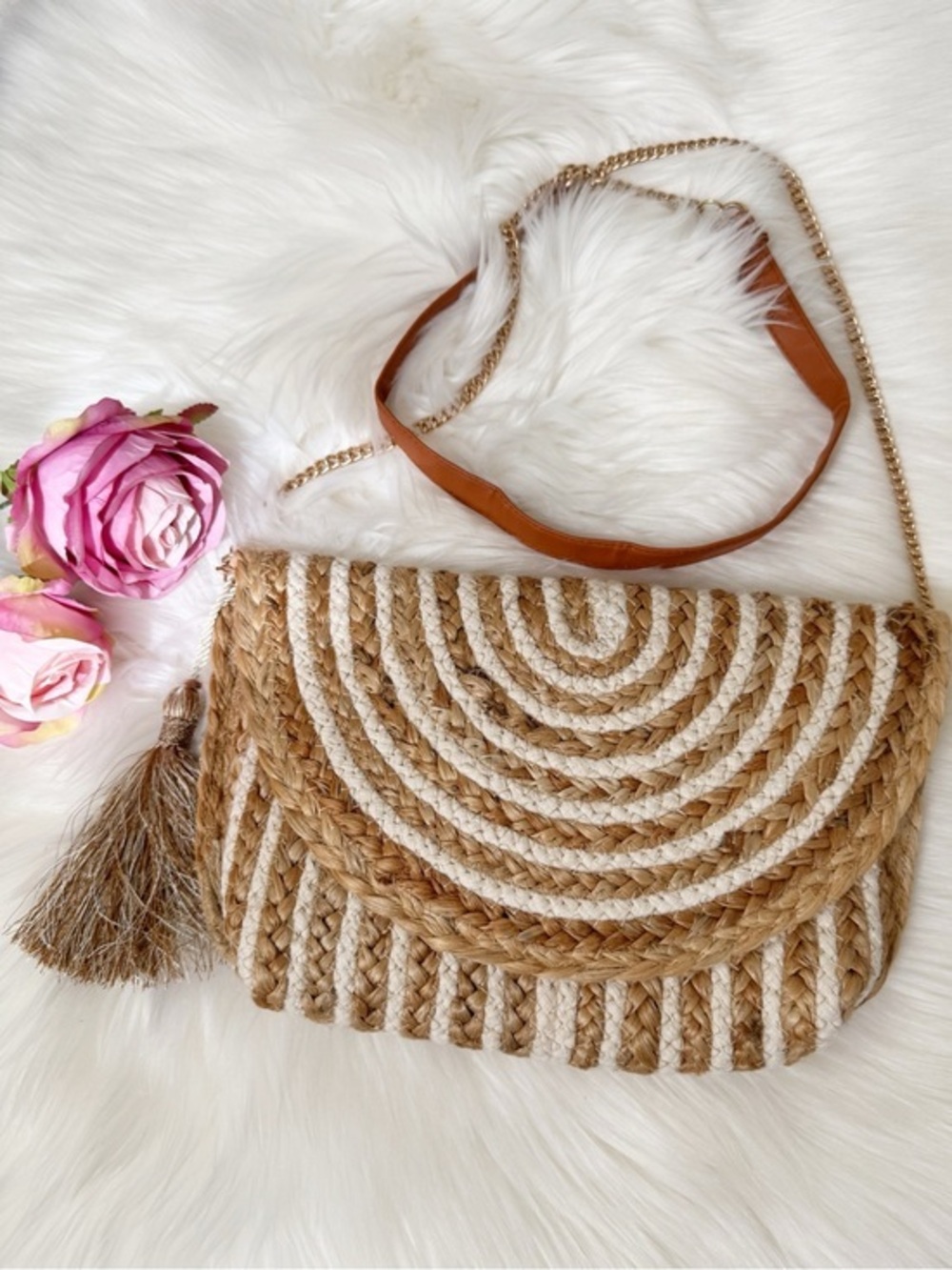 Natural Tan & Cream Woven straw / raffia Tassel Crossbody Bag